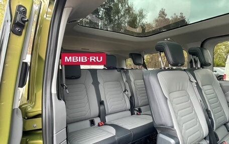 Volkswagen Caravelle, 2026 год, 8 300 000 рублей, 18 фотография