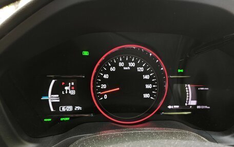 Honda Vezel, 2019 год, 1 690 000 рублей, 20 фотография