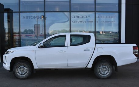 Mitsubishi L200 IV рестайлинг, 2021 год, 2 185 000 рублей, 8 фотография