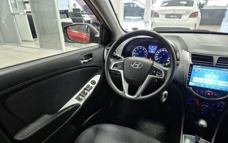 Hyundai Solaris II рестайлинг, 2013 год, 846 000 рублей, 17 фотография