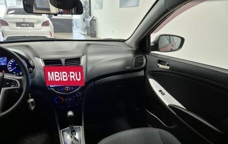 Hyundai Solaris II рестайлинг, 2013 год, 846 000 рублей, 19 фотография