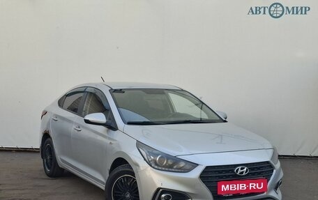 Hyundai Solaris II рестайлинг, 2017 год, 975 000 рублей, 3 фотография