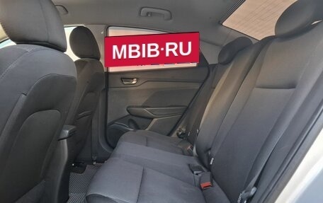Hyundai Solaris II рестайлинг, 2017 год, 975 000 рублей, 11 фотография