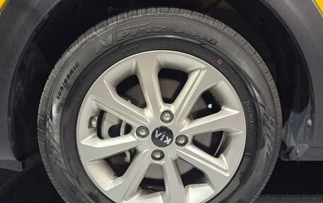 KIA Stonic, 2018 год, 1 070 123 рублей, 19 фотография