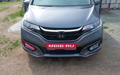 Honda Fit III, 2019 год, 1 050 000 рублей, 1 фотография