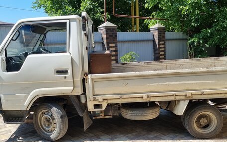 Toyota HiAce H100, 1993 год, 530 000 рублей, 1 фотография