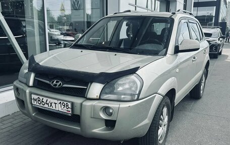 Hyundai Tucson III, 2008 год, 649 000 рублей, 1 фотография