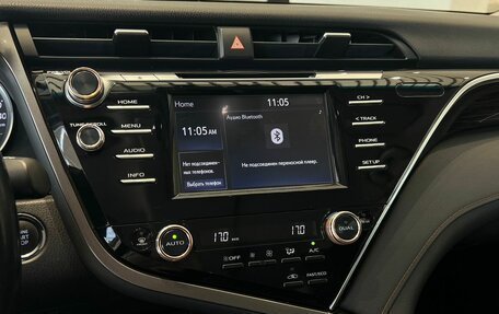 Toyota Camry, 2018 год, 2 550 000 рублей, 12 фотография