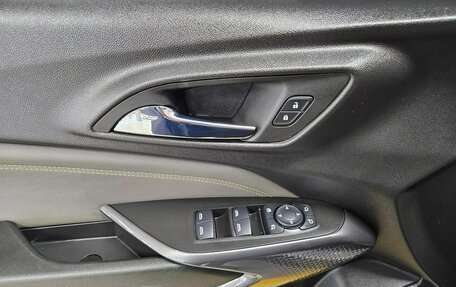 Chevrolet Trax, 2023 год, 1 775 000 рублей, 8 фотография