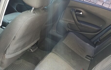Volkswagen Polo VI (EU Market), 2012 год, 490 000 рублей, 4 фотография
