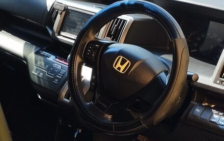 Honda Stepwgn IV, 2012 год, 1 300 000 рублей, 27 фотография