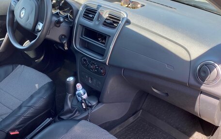 Renault Sandero II рестайлинг, 2014 год, 960 000 рублей, 14 фотография