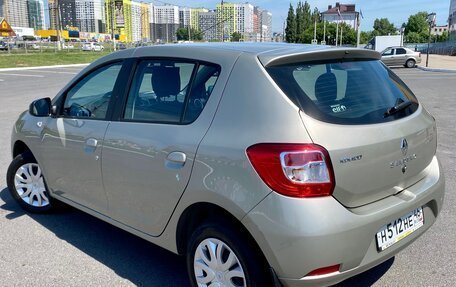 Renault Sandero II рестайлинг, 2014 год, 960 000 рублей, 6 фотография