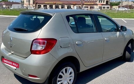 Renault Sandero II рестайлинг, 2014 год, 960 000 рублей, 7 фотография