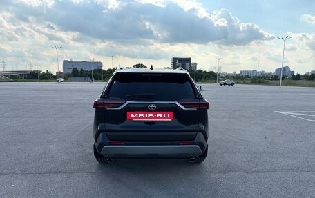 Toyota RAV4, 2020 год, 2 930 000 рублей, 7 фотография