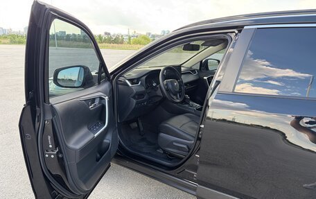 Toyota RAV4, 2020 год, 2 930 000 рублей, 16 фотография