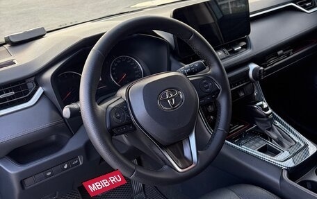 Toyota RAV4, 2020 год, 2 930 000 рублей, 12 фотография
