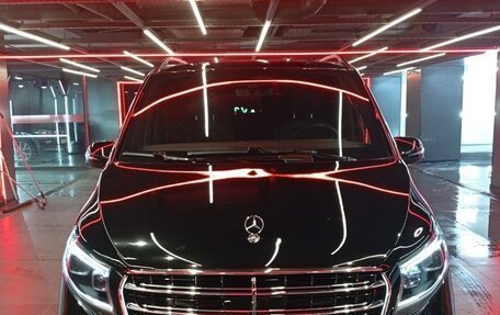 Mercedes-Benz V-Класс, 2025 год, 15 450 000 рублей, 2 фотография
