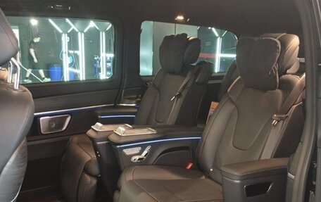 Mercedes-Benz V-Класс, 2025 год, 15 450 000 рублей, 8 фотография
