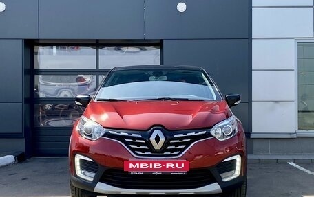 Renault Kaptur I рестайлинг, 2021 год, 1 599 000 рублей, 2 фотография