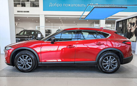 Mazda CX-4, 2022 год, 2 770 000 рублей, 10 фотография