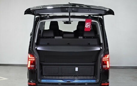 Volkswagen Multivan T6 рестайлинг, 2024 год, 17 500 000 рублей, 5 фотография
