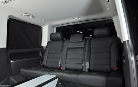 Volkswagen Multivan T6 рестайлинг, 2024 год, 17 500 000 рублей, 17 фотография