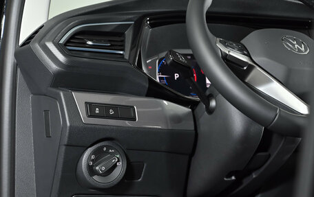 Volkswagen Multivan T6 рестайлинг, 2024 год, 17 500 000 рублей, 22 фотография