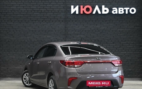 KIA Rio IV, 2019 год, 1 670 000 рублей, 4 фотография