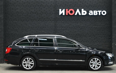 Skoda Superb III рестайлинг, 2012 год, 1 000 000 рублей, 8 фотография