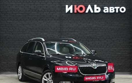 Skoda Superb III рестайлинг, 2012 год, 1 000 000 рублей, 3 фотография