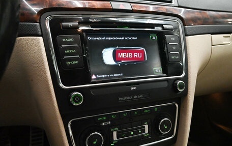 Skoda Superb III рестайлинг, 2012 год, 1 000 000 рублей, 17 фотография