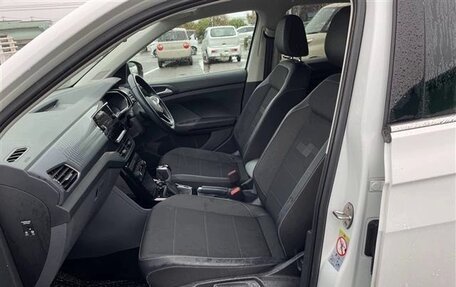 Volkswagen T-Cross I, 2023 год, 1 107 000 рублей, 9 фотография