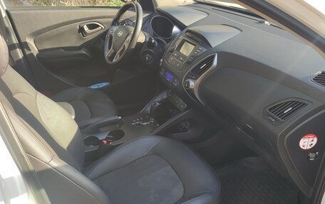 Hyundai ix35 I рестайлинг, 2015 год, 1 250 000 рублей, 6 фотография