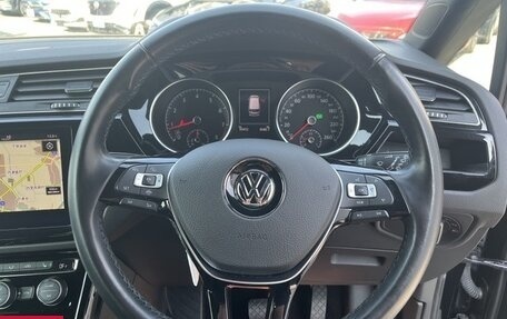 Volkswagen Touran III, 2022 год, 953 000 рублей, 7 фотография