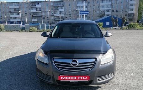 Opel Insignia II рестайлинг, 2012 год, 900 000 рублей, 2 фотография
