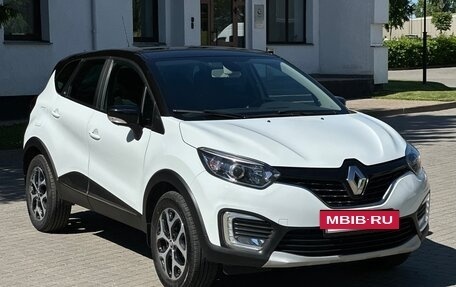 Renault Kaptur I рестайлинг, 2017 год, 1 575 000 рублей, 3 фотография