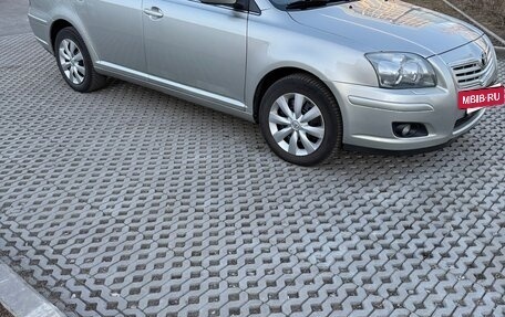 Toyota Avensis III рестайлинг, 2007 год, 760 000 рублей, 3 фотография