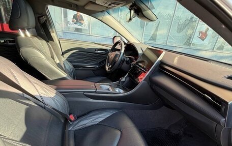 Toyota Avalon, 2022 год, 3 800 000 рублей, 8 фотография