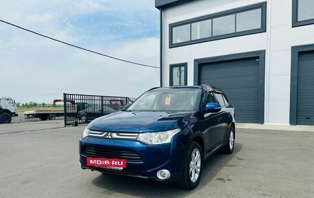Mitsubishi Outlander III рестайлинг 3, 2013 год, 1 499 999 рублей, 2 фотография