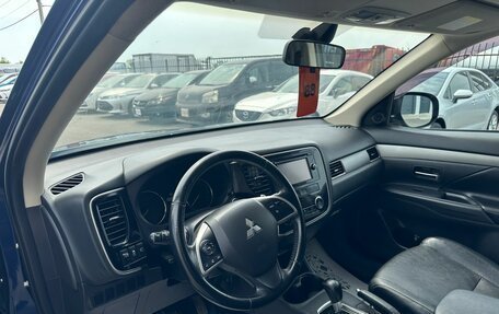 Mitsubishi Outlander III рестайлинг 3, 2013 год, 1 499 999 рублей, 11 фотография