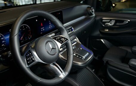 Mercedes-Benz V-Класс, 2026 год, 32 000 000 рублей, 10 фотография