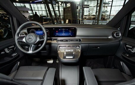 Mercedes-Benz V-Класс, 2026 год, 32 000 000 рублей, 16 фотография