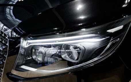 Mercedes-Benz V-Класс, 2026 год, 32 000 000 рублей, 18 фотография