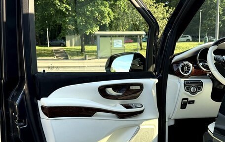 Mercedes-Benz V-Класс, 2022 год, 16 900 000 рублей, 14 фотография