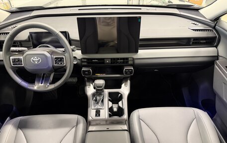 Toyota RAV4, 2026 год, 4 099 000 рублей, 22 фотография