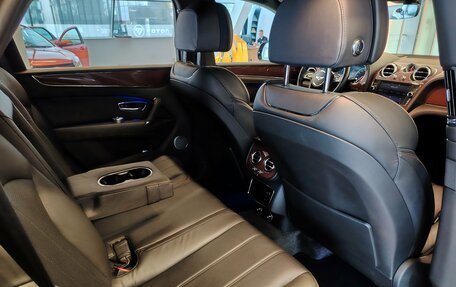 Bentley Bentayga I, 2017 год, 11 643 000 рублей, 9 фотография