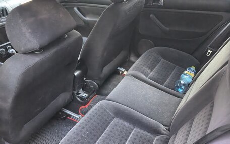 Volkswagen Golf IV, 2003 год, 275 000 рублей, 6 фотография