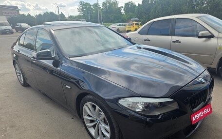 BMW 5 серия, 2011 год, 1 700 000 рублей, 2 фотография