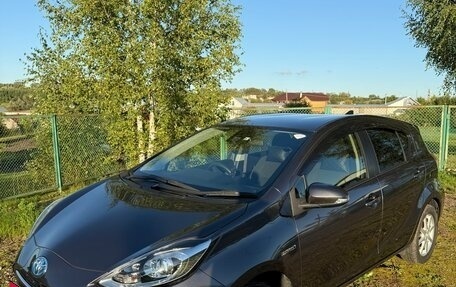 Toyota Aqua I, 2018 год, 1 190 000 рублей, 6 фотография